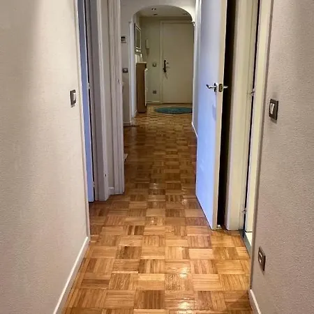 Naia's Living Apartman